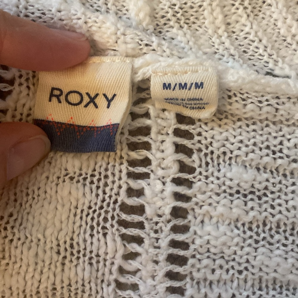 Roxy sweater/cardigan size medium - Picture 4 of 5